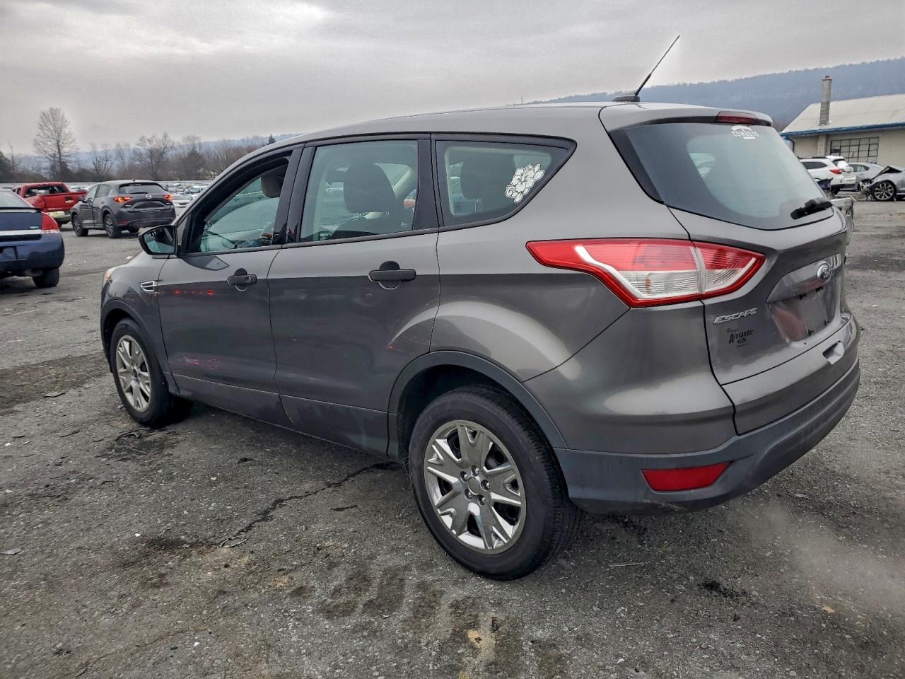 FORD ESCAPE S