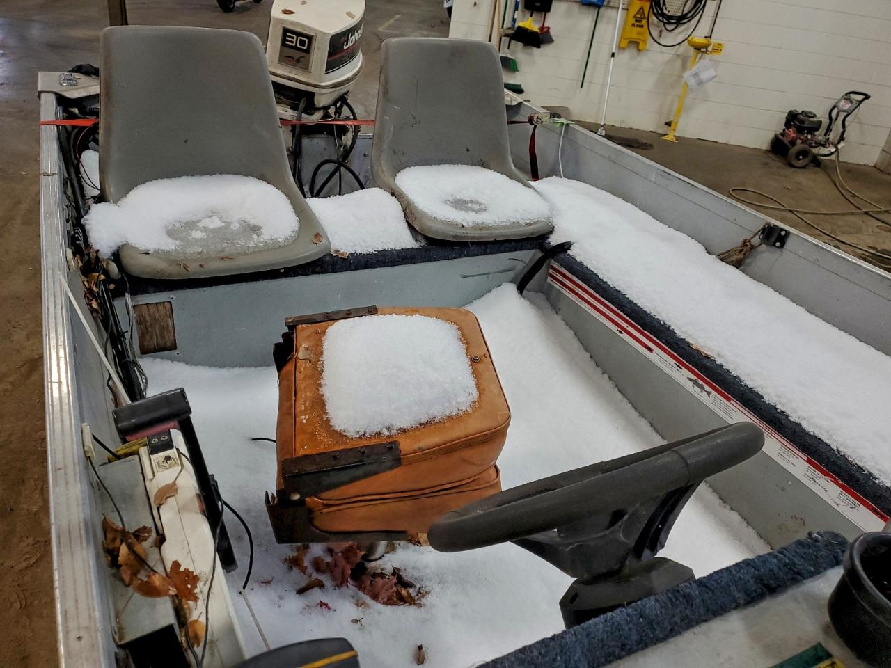 Lot #3305348306 1990 ALUMACRAFT BOAT