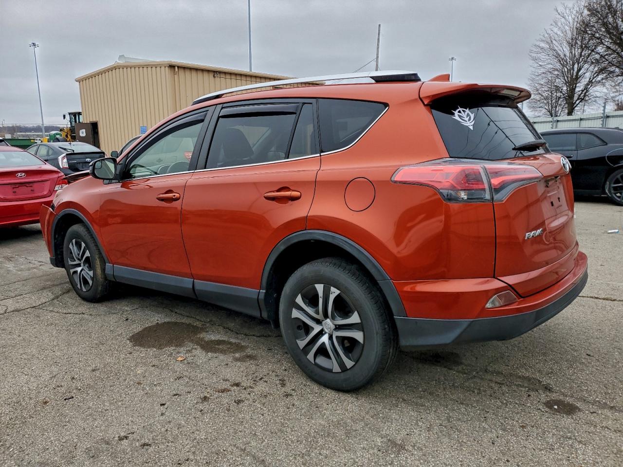 TOYOTA RAV4 LE