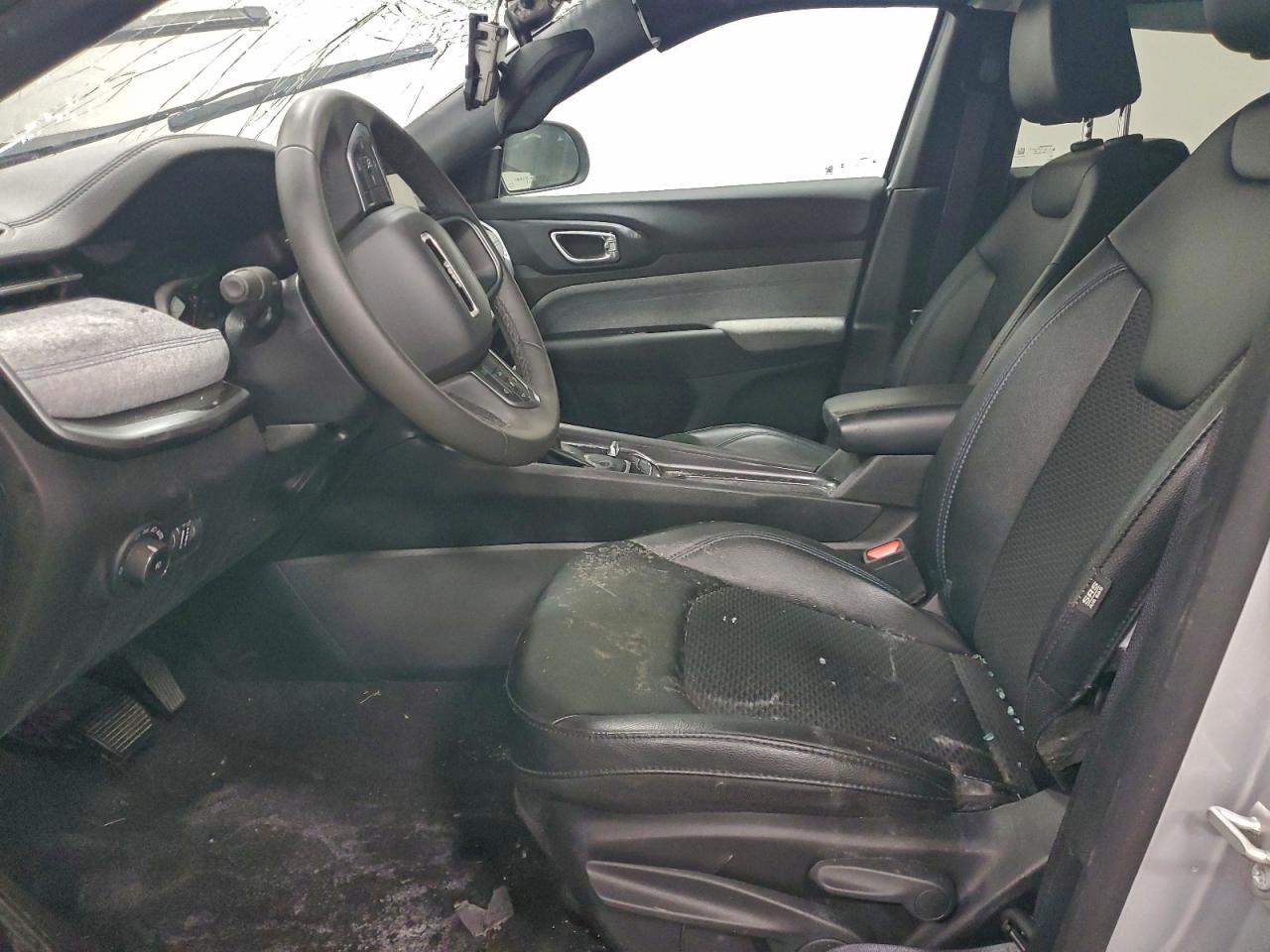 Lot #3310610290 2024 JEEP COMPASS LA