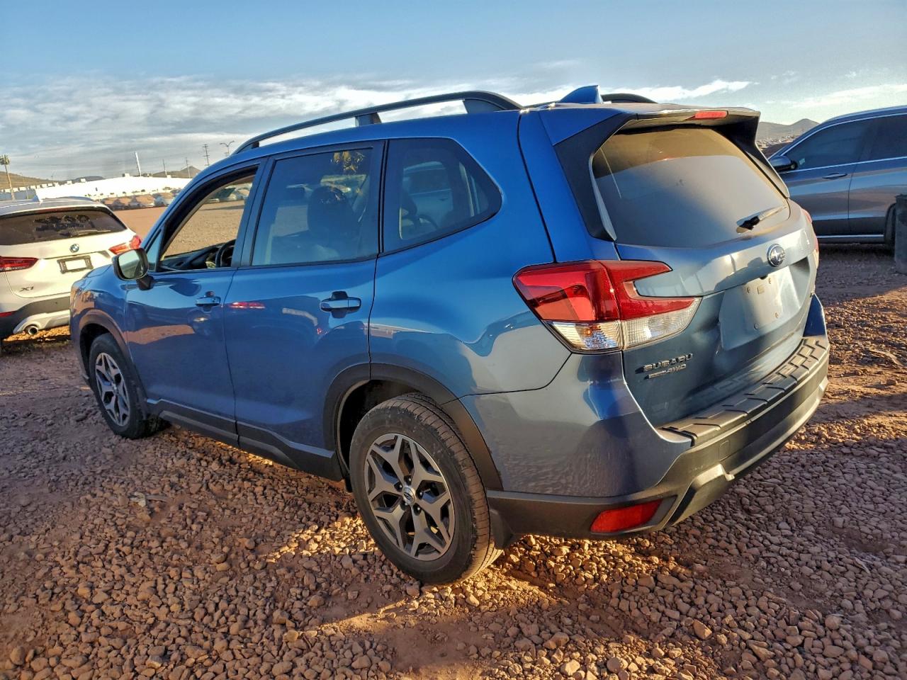 SUBARU FORESTER PREMIUM