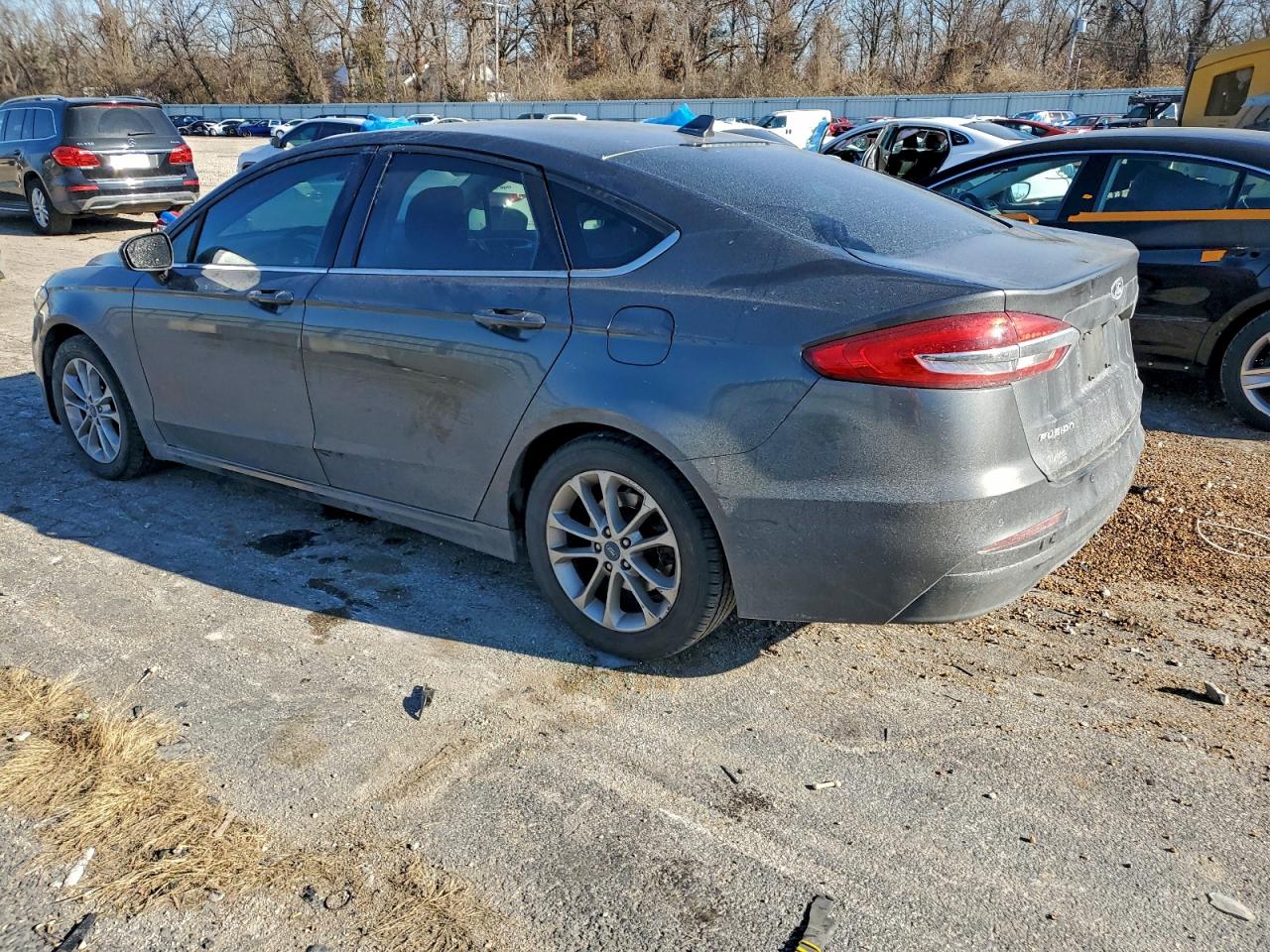 Lot #3317699071 2019 FORD FUSION SE