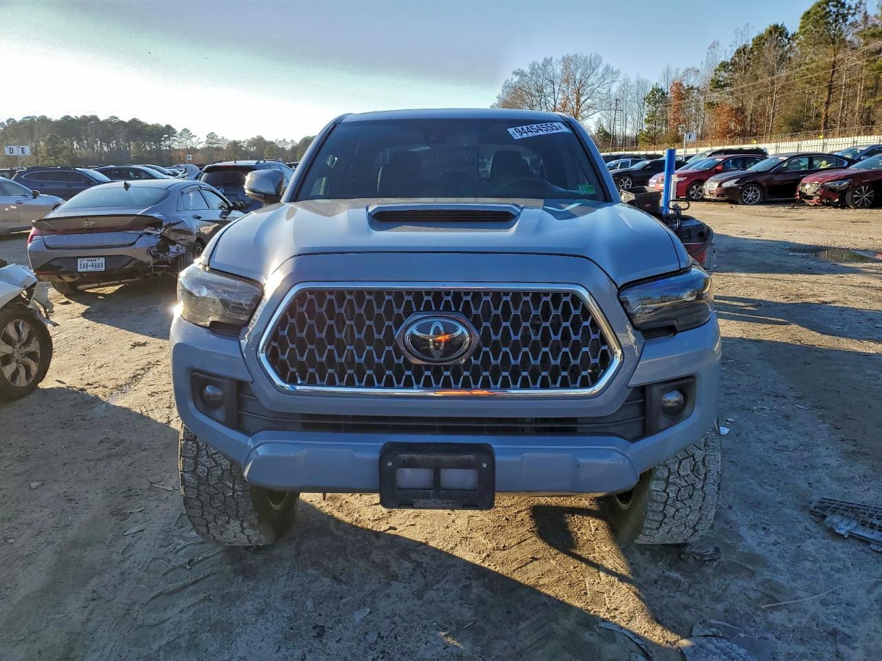 TOYOTA TACOMA DOUBLE CAB