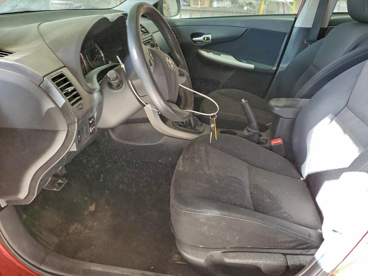 Lot #3315961253 2012 TOYOTA COROLLA BA