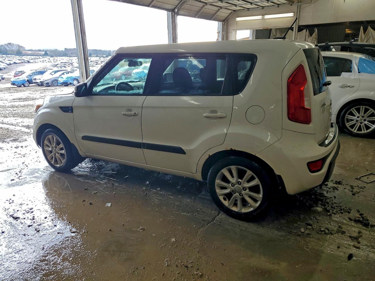 KIA SOUL +