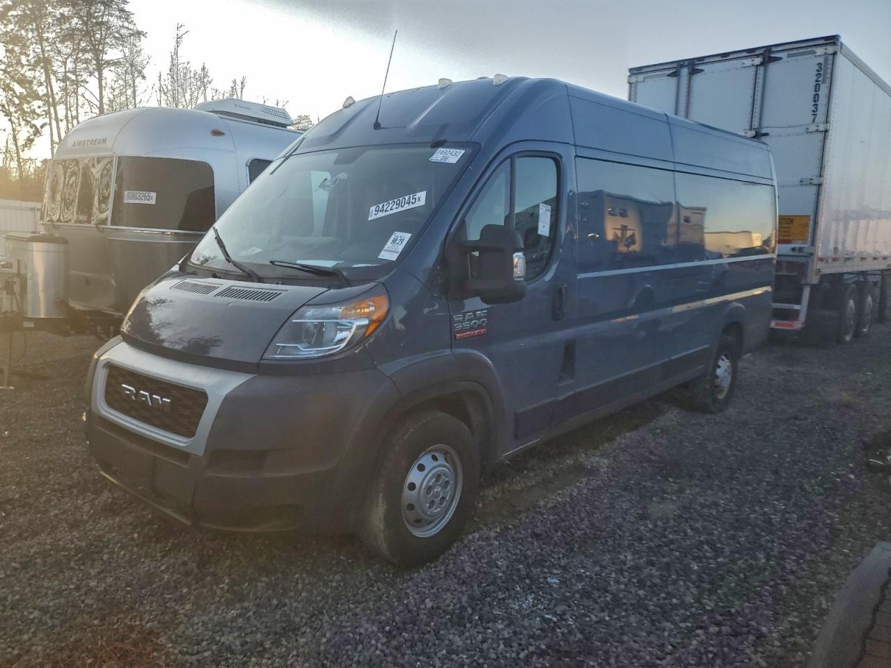 Lot #3316825404 2019 RAM PROMASTER