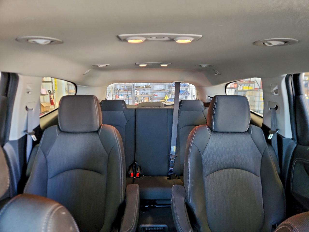 CHEVROLET TRAVERSE LT