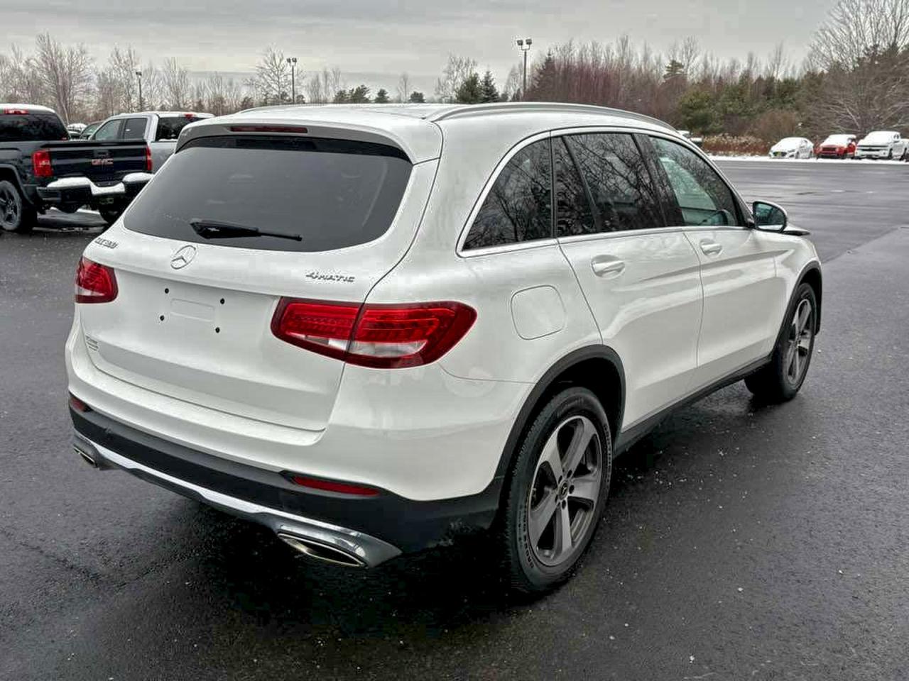 MERCEDES-BENZ GLC-CLASS 300 4MATIC