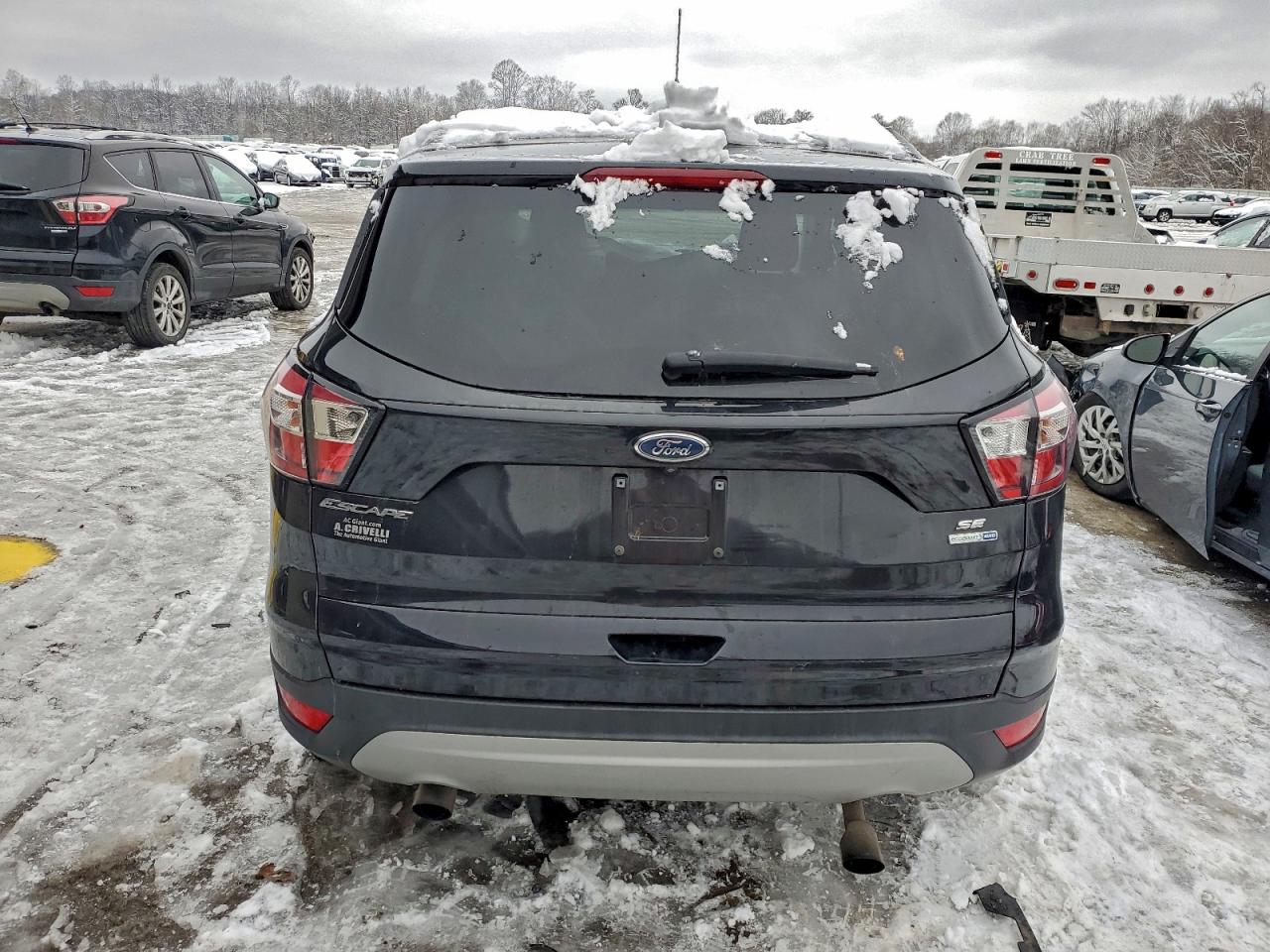 FORD ESCAPE SE