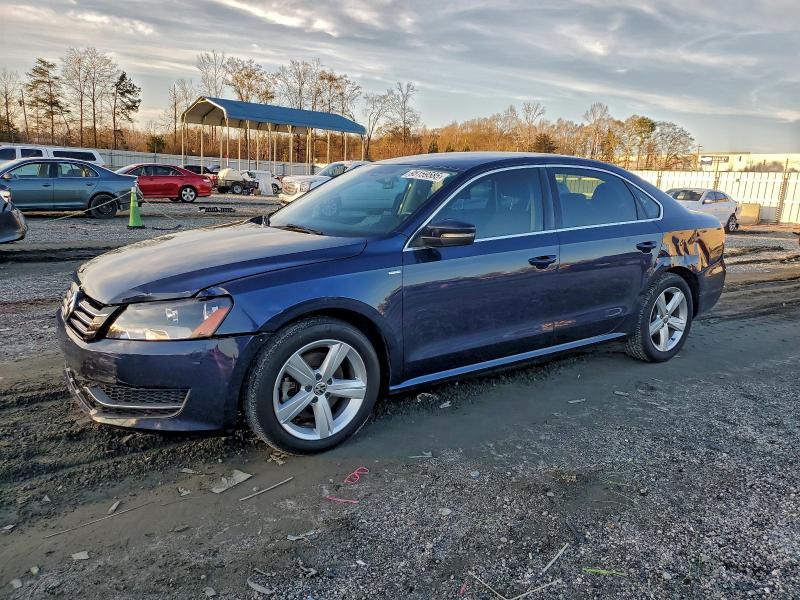 2014 VOLKSWAGEN PASSAT S #3304600443