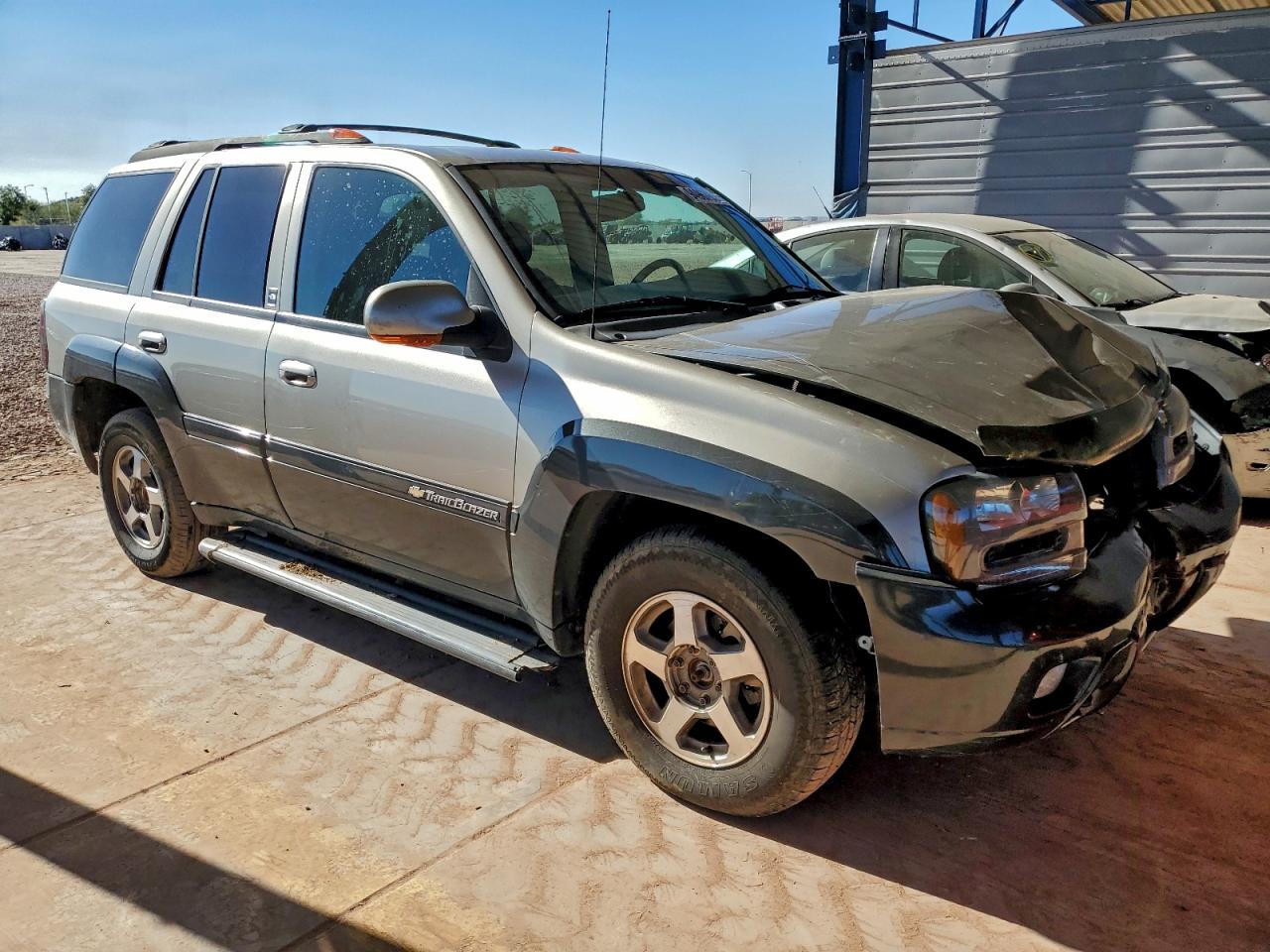 Lot #3317995902 2003 CHEVROLET TRAILBLAZE