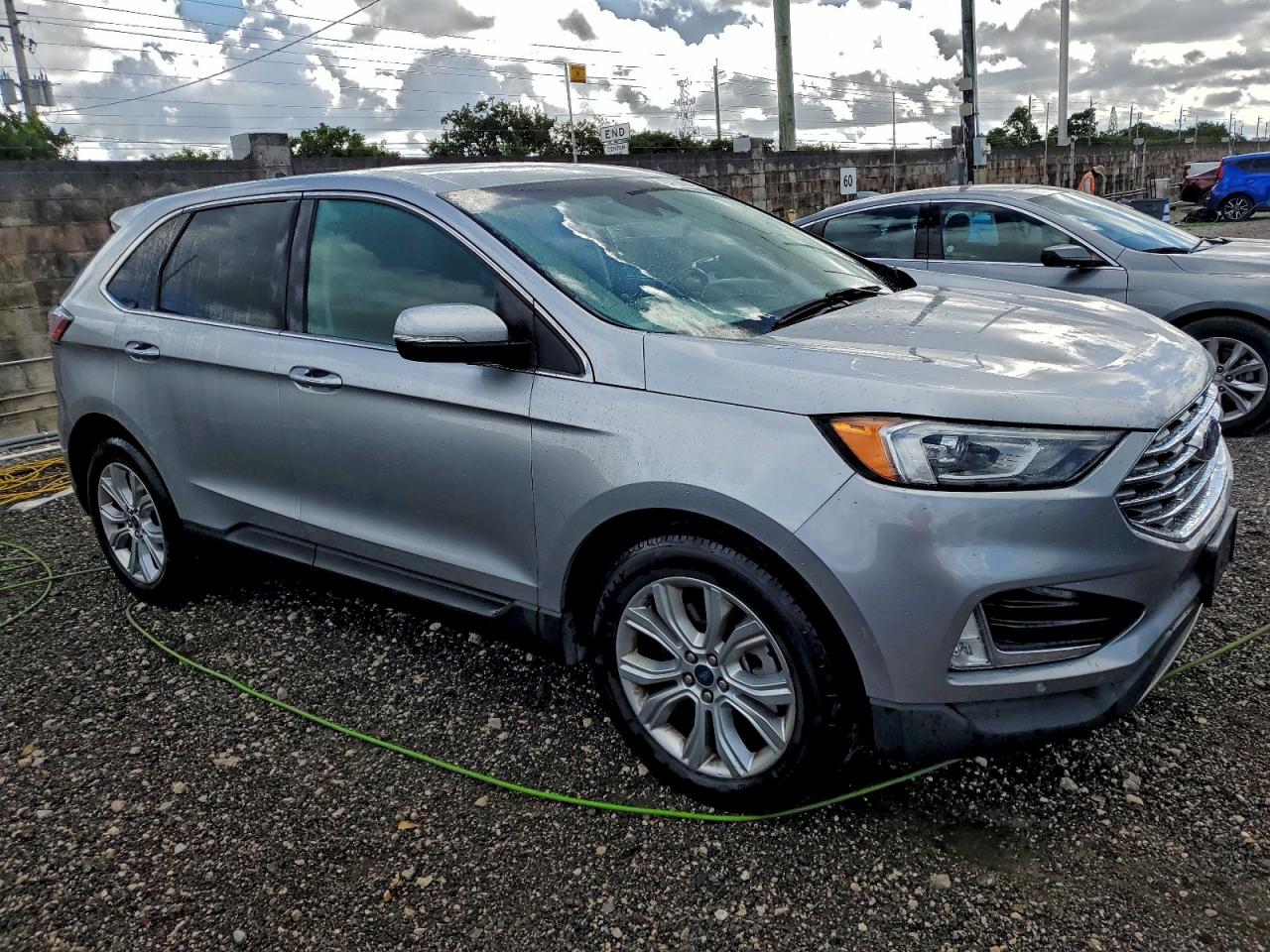 FORD EDGE TITANIUM