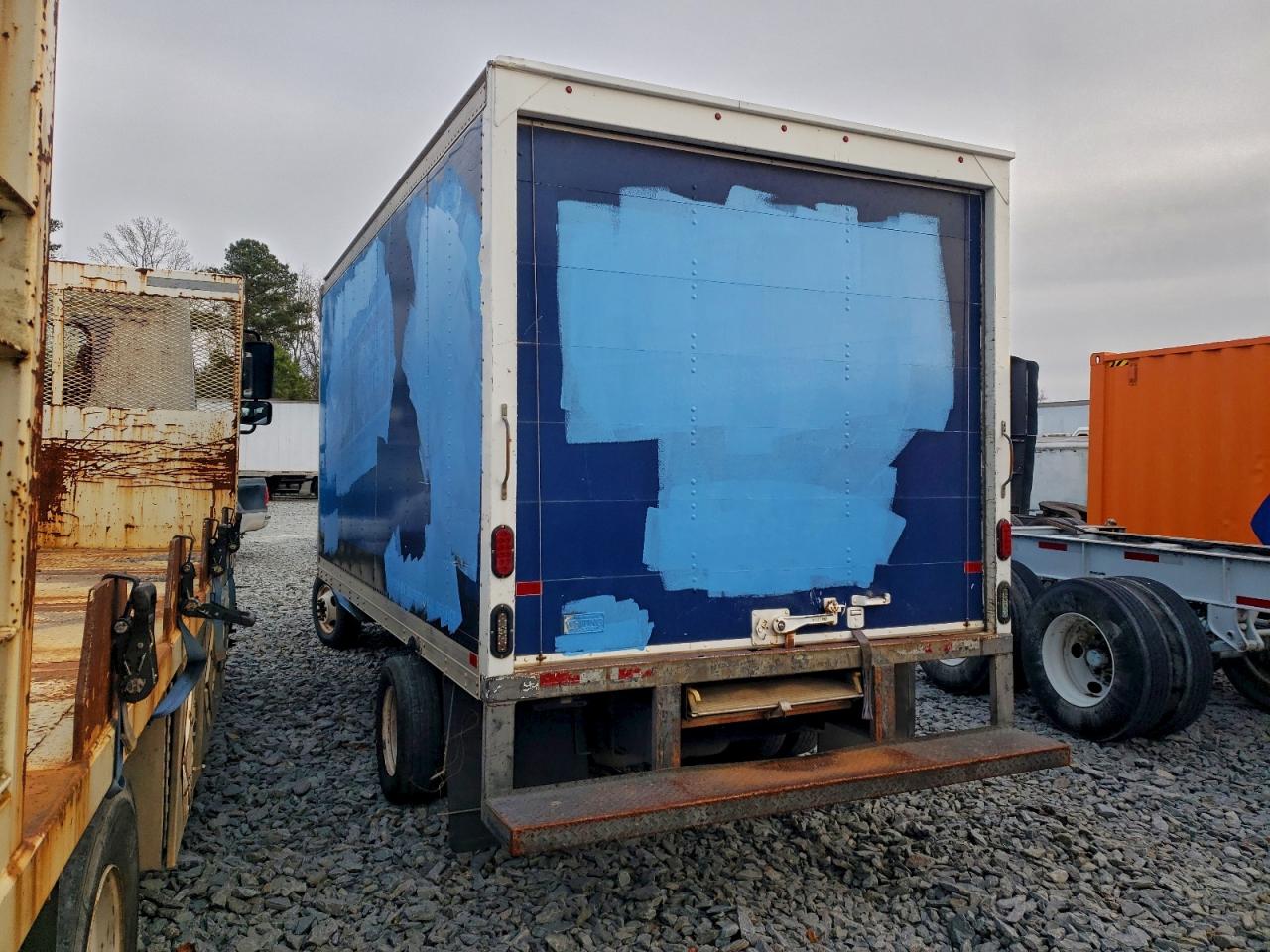 FORD ECONOLINE E450 SUPER DUTY CUTAWAY VAN