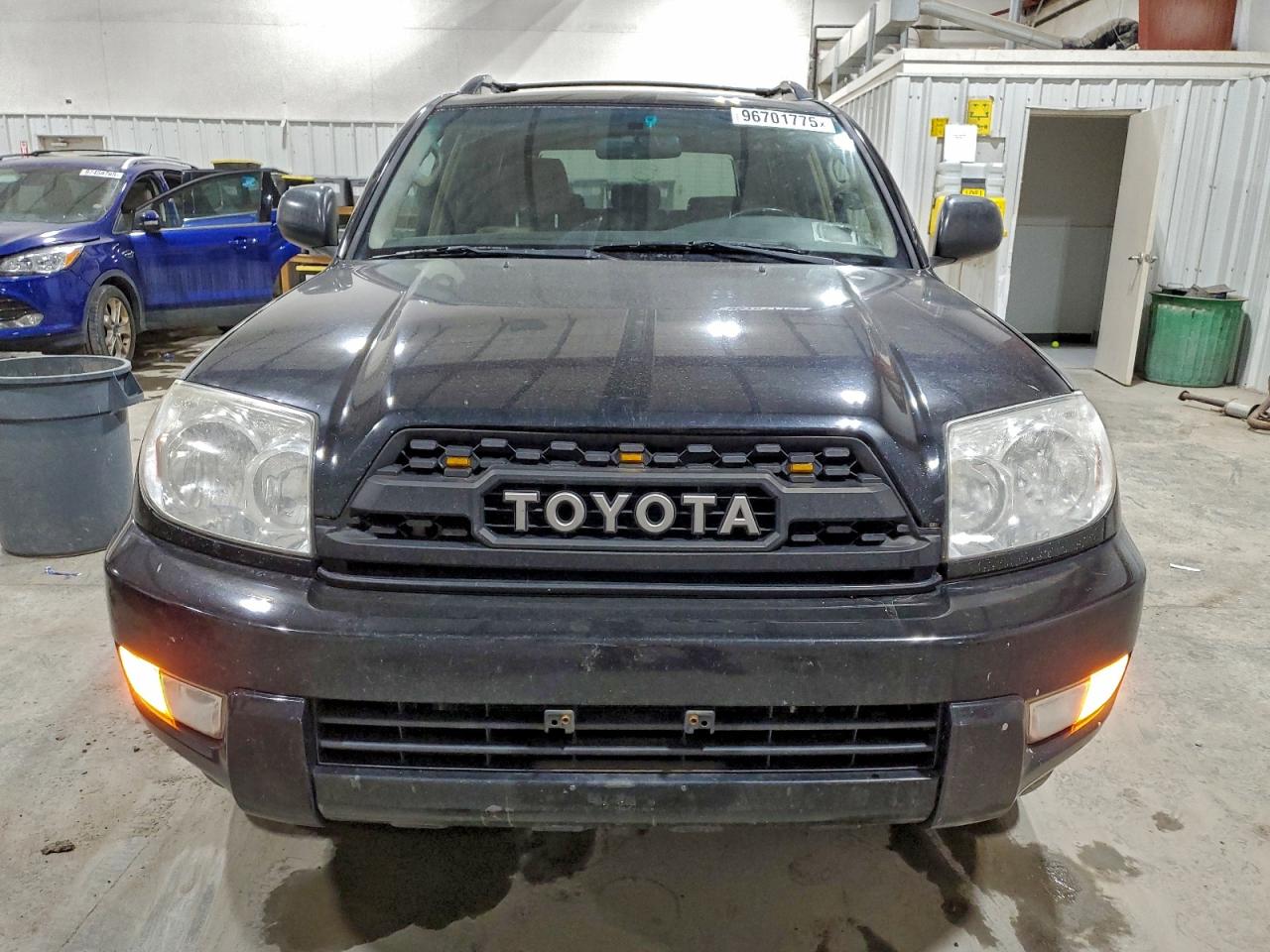 Lot #3317760113 2005 TOYOTA 4RUNNER SR