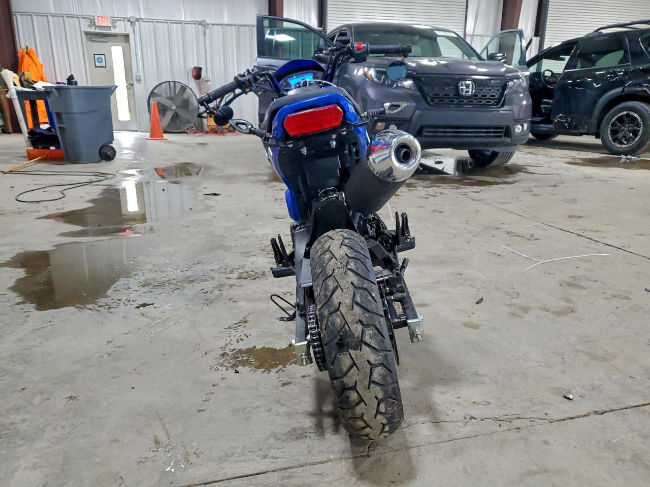 Lot #3309604582 2024 HUZH MC