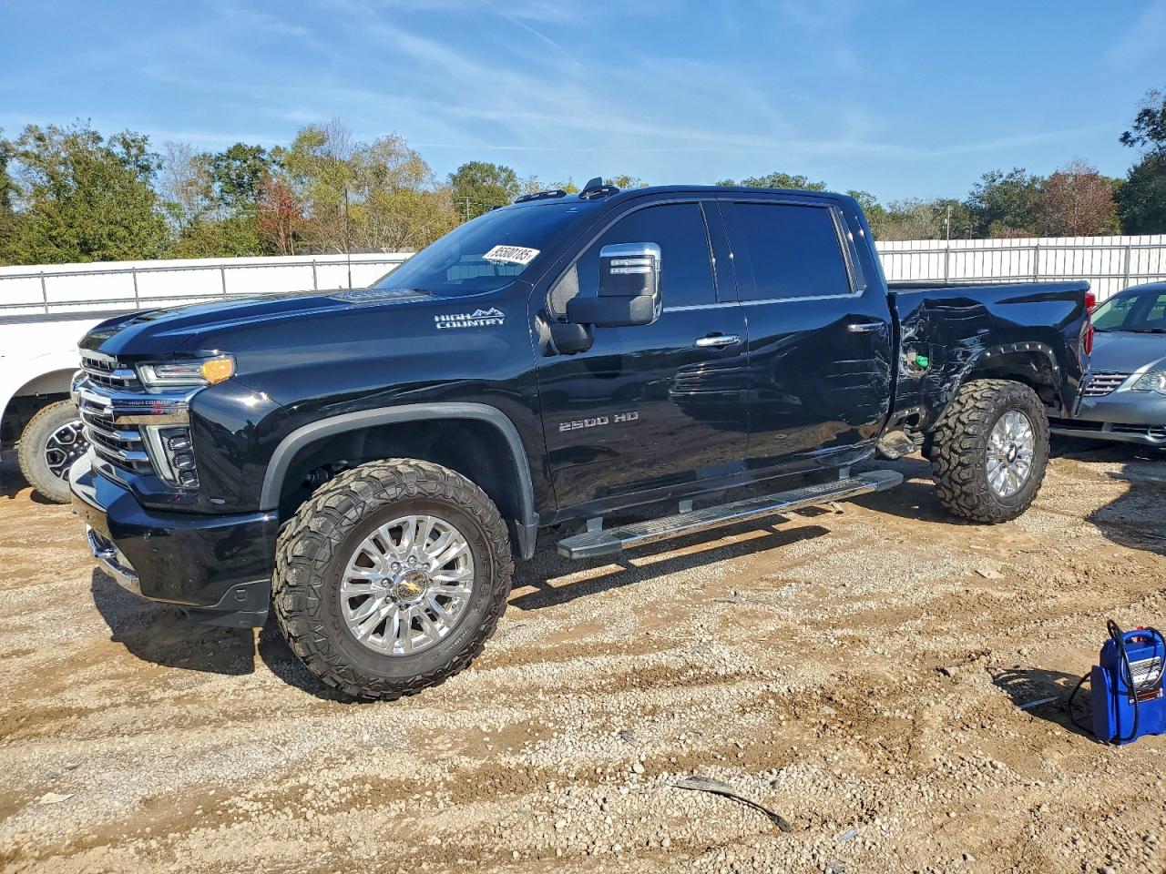 CHEVROLET SILVERADO K2500 HIGH COUNTRY