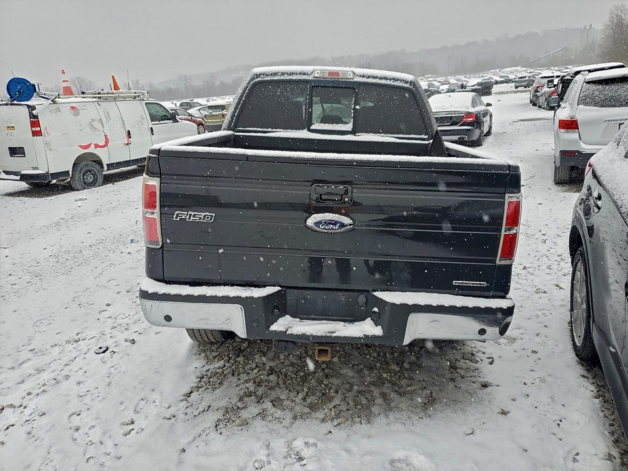 FORD F-150 SUPERCREW