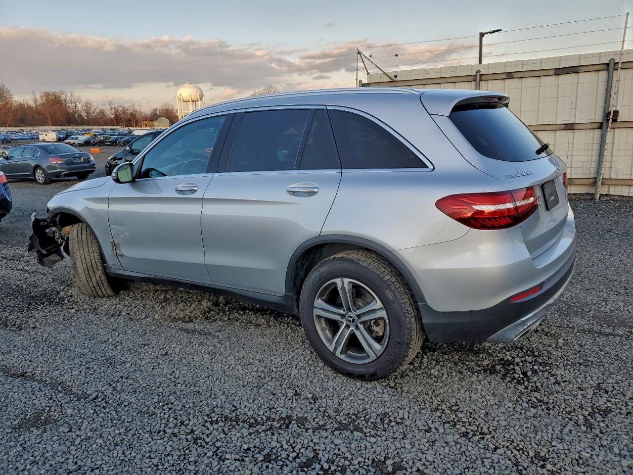 MERCEDES-BENZ GLC-CLASS 300 4MATIC