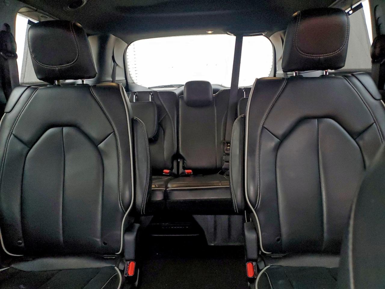 CHRYSLER PACIFICA LIMITED