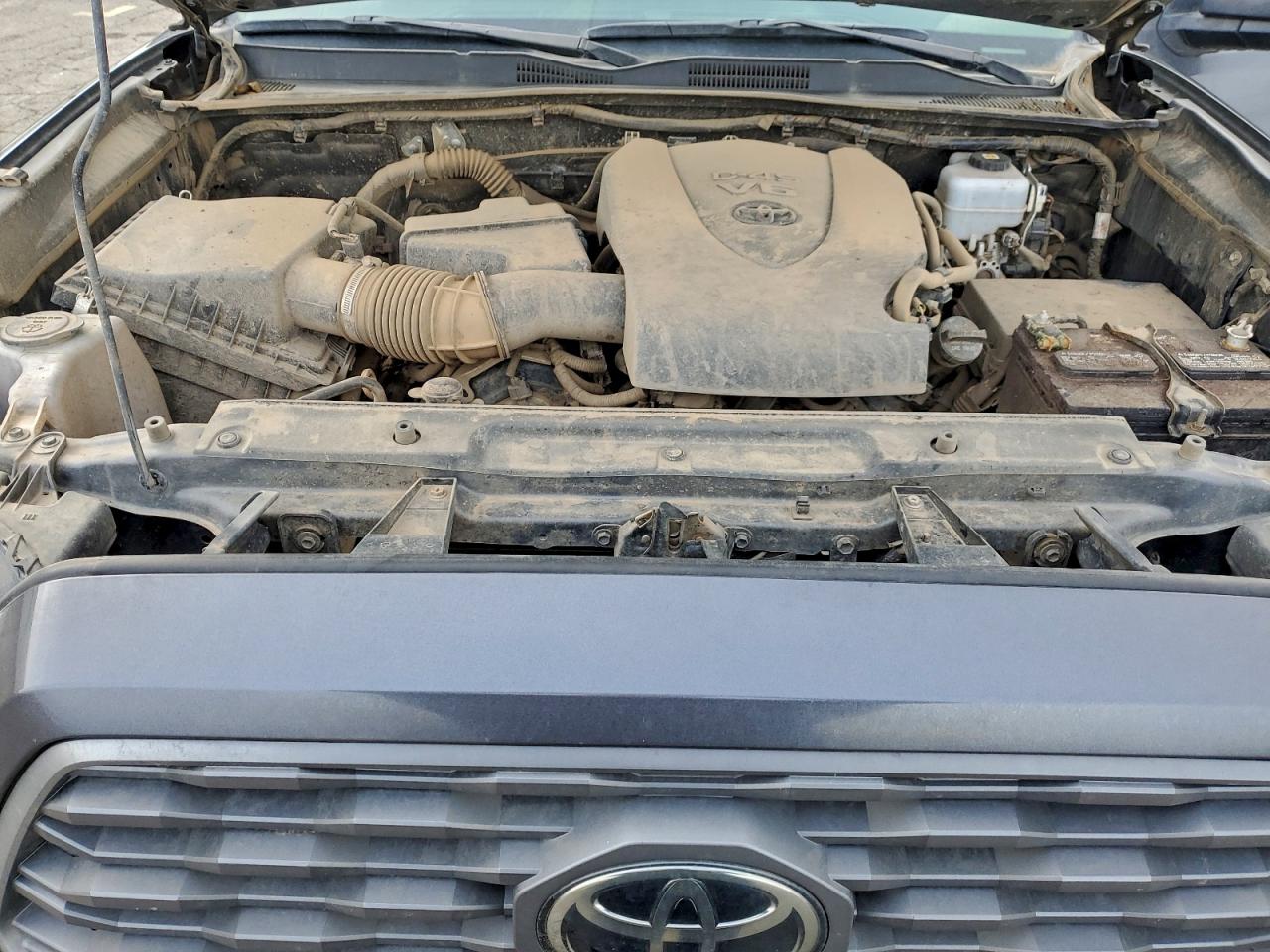 TOYOTA TACOMA DOUBLE CAB