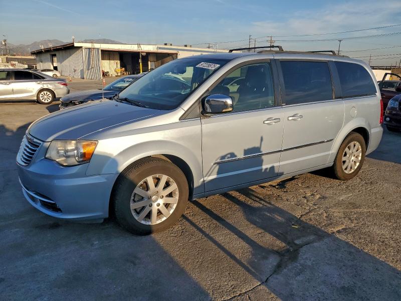 2012 CHRYSLER TOWN AND C #3317967905