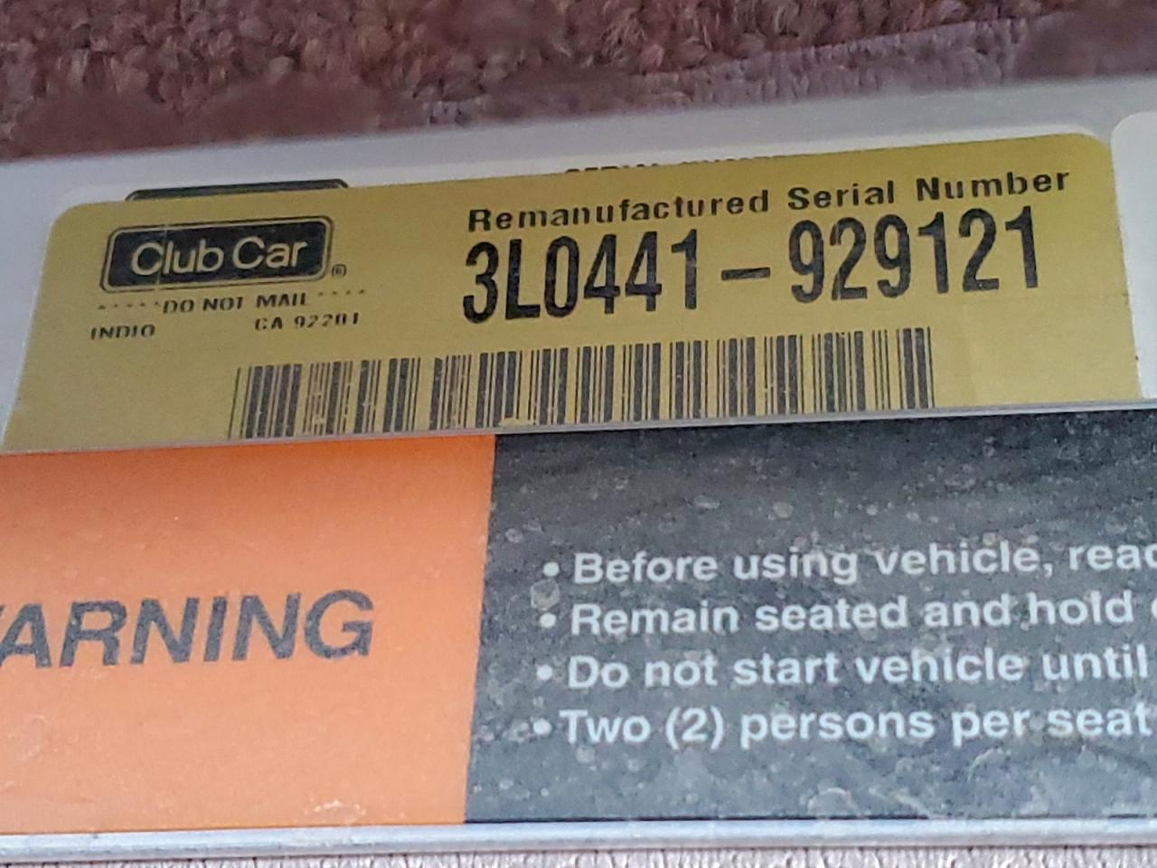 Lot #3317178120 2004 CLUB GOLF CART