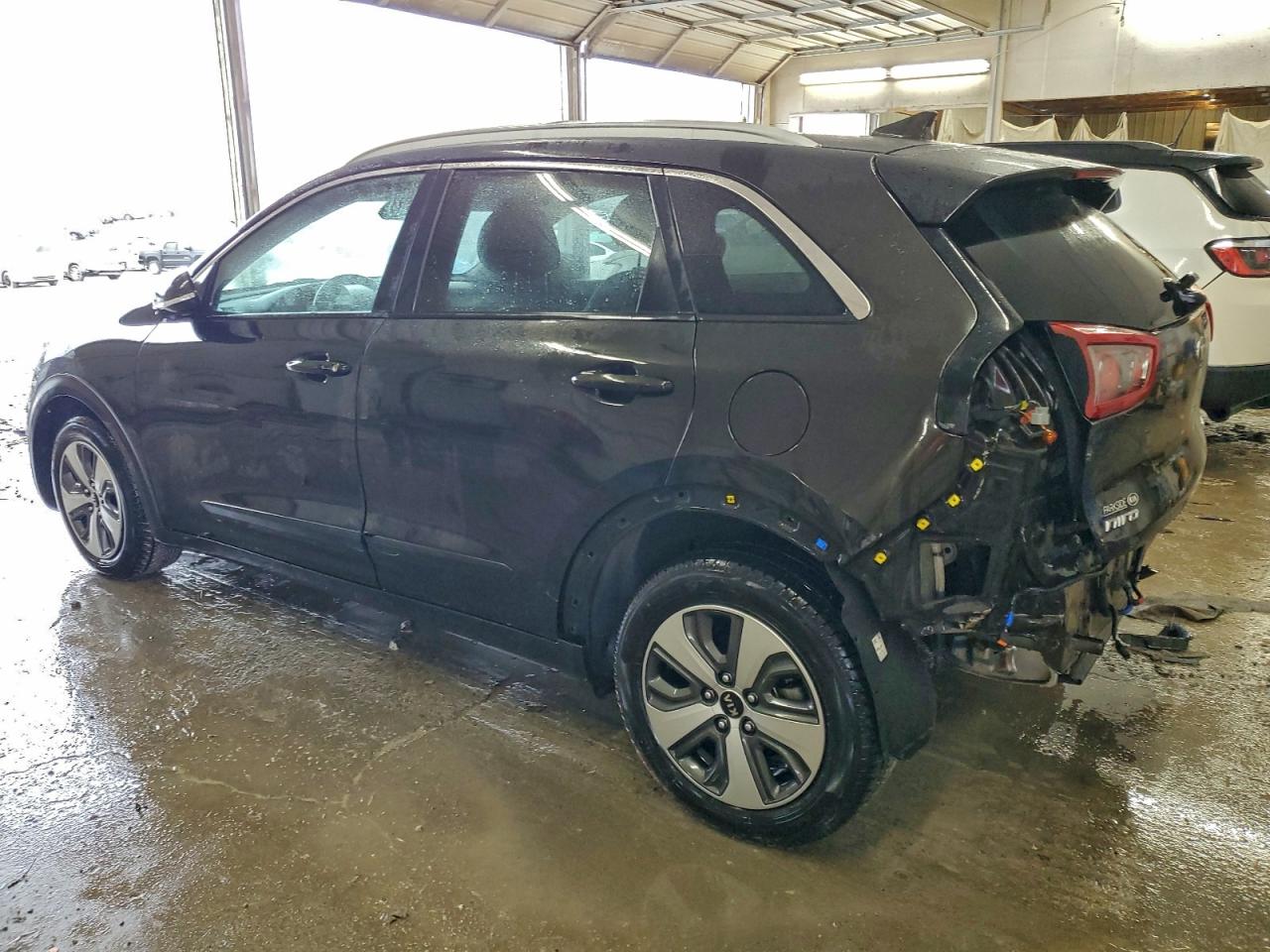KIA NIRO TOURING