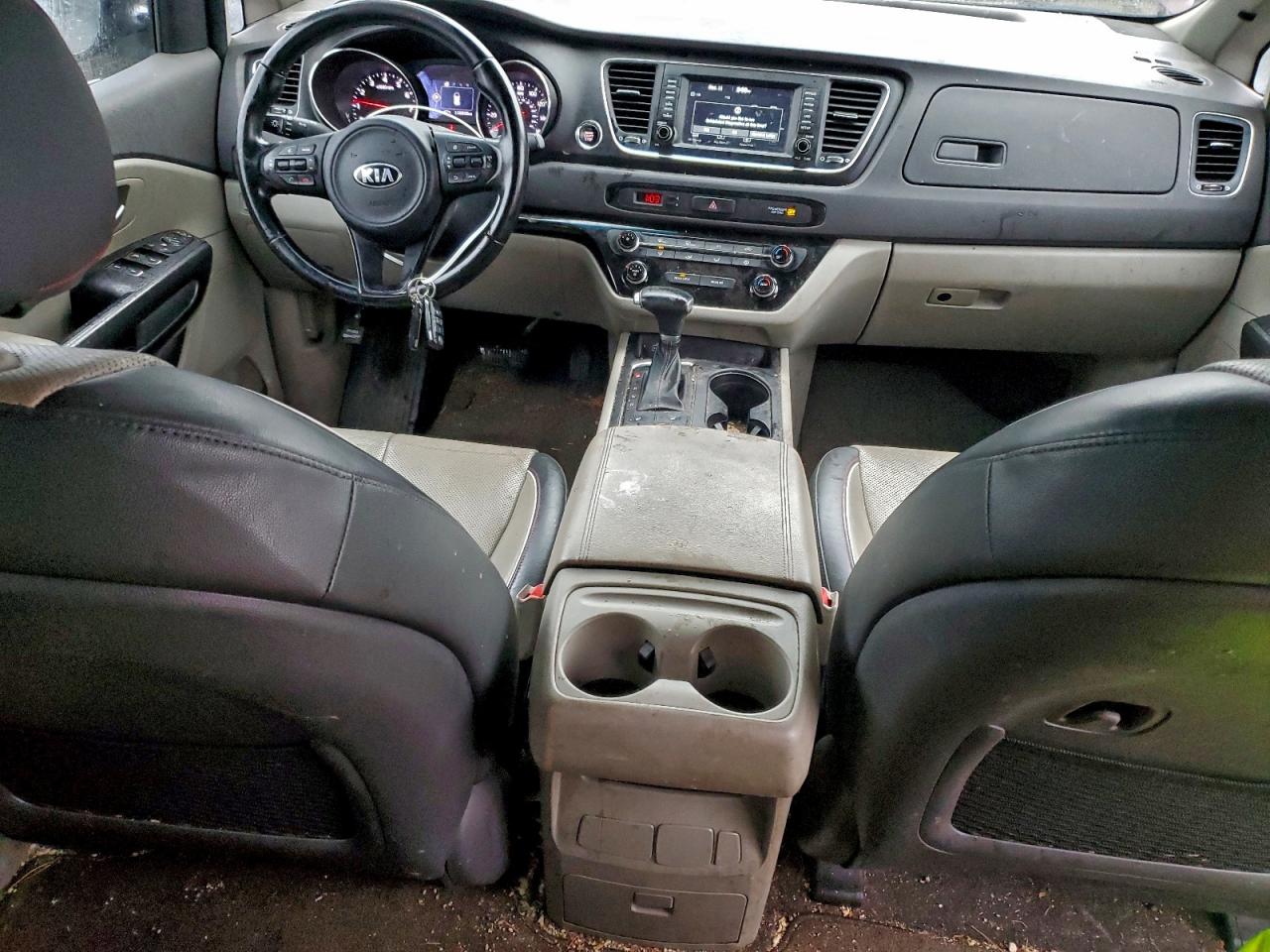 Lot #3315919098 2017 KIA SEDONA LX