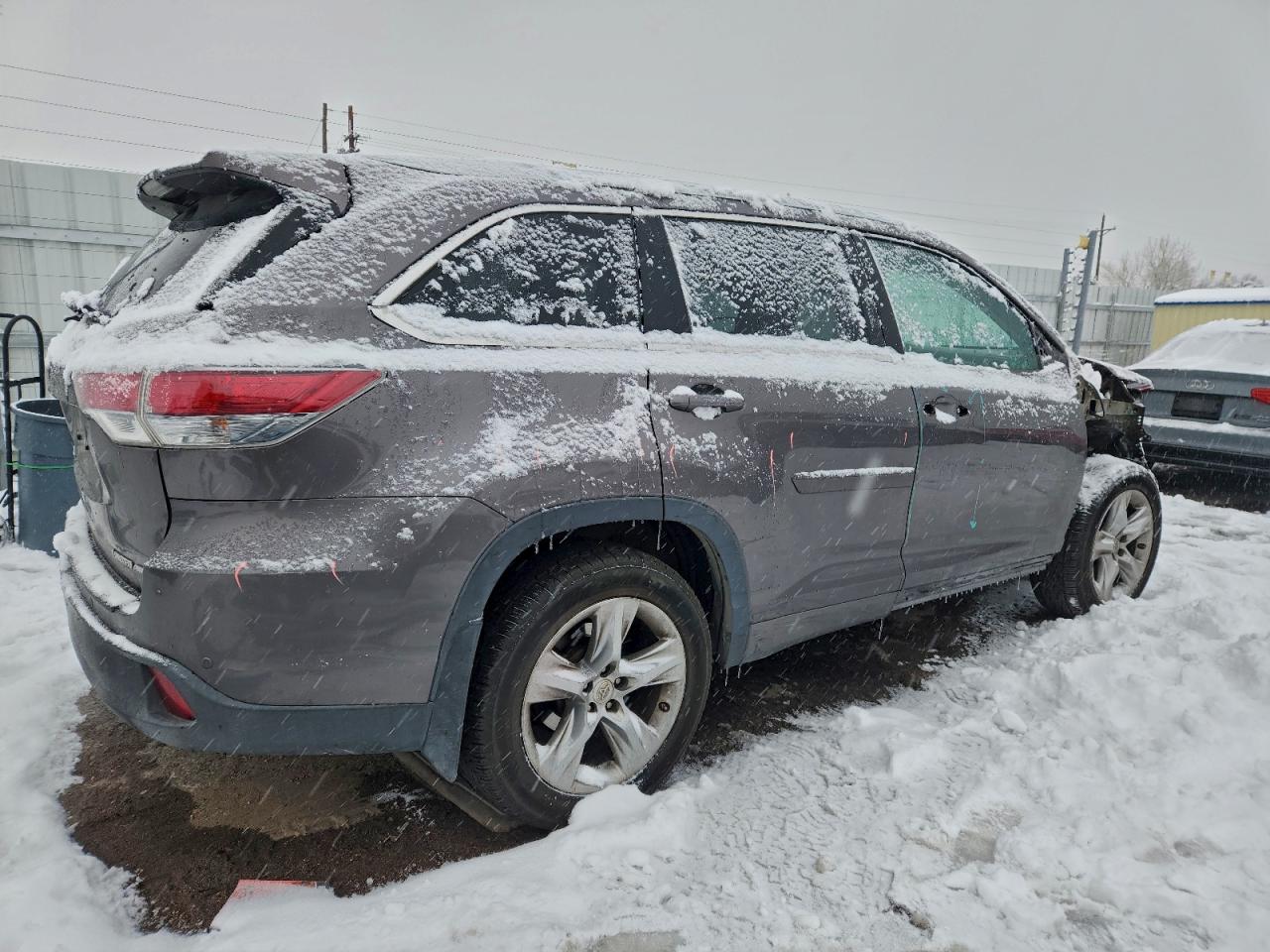 TOYOTA HIGHLANDER LIMITED