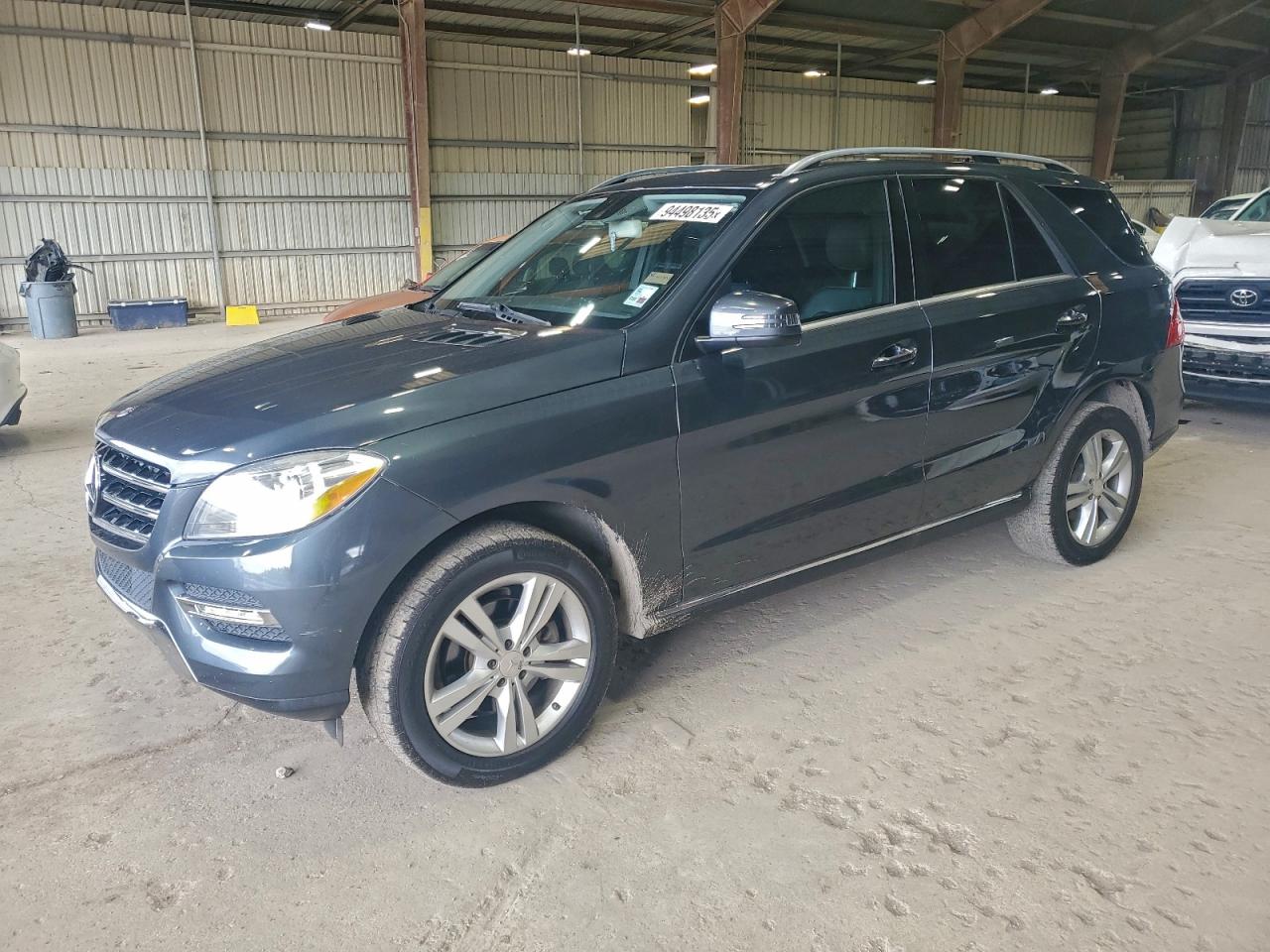 MERCEDES-BENZ M-CLASS 350