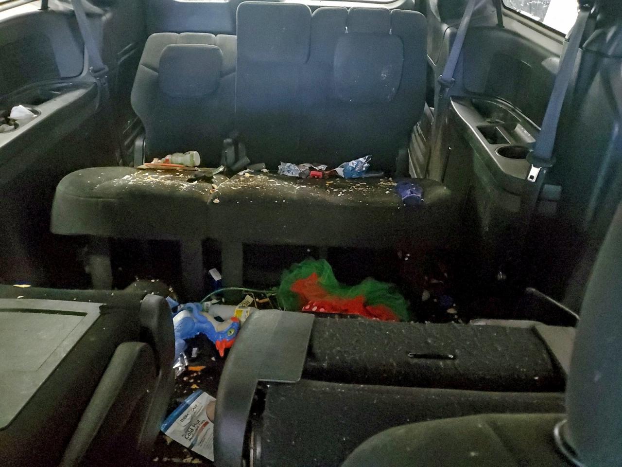 Lot #3309312015 2016 DODGE GRAND CARA