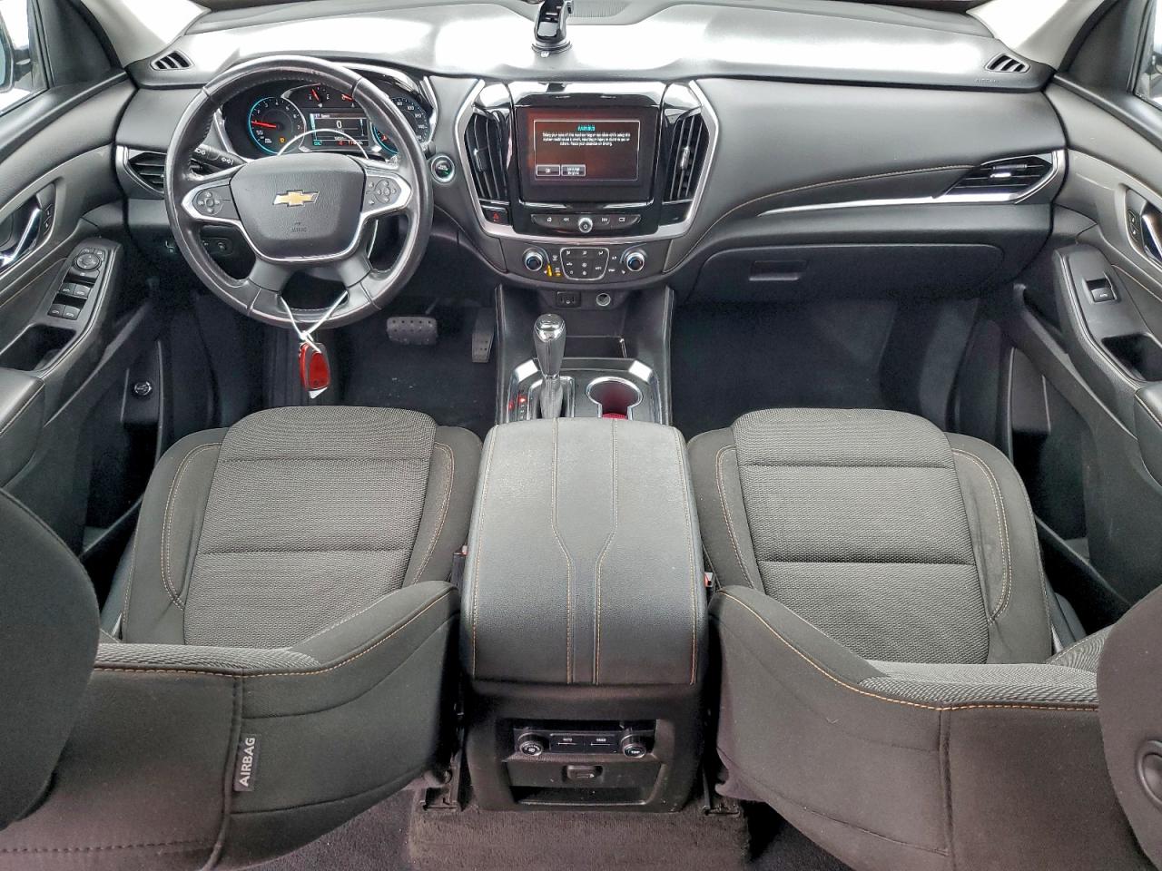 CHEVROLET TRAVERSE LT