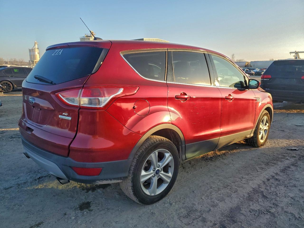 FORD ESCAPE SE