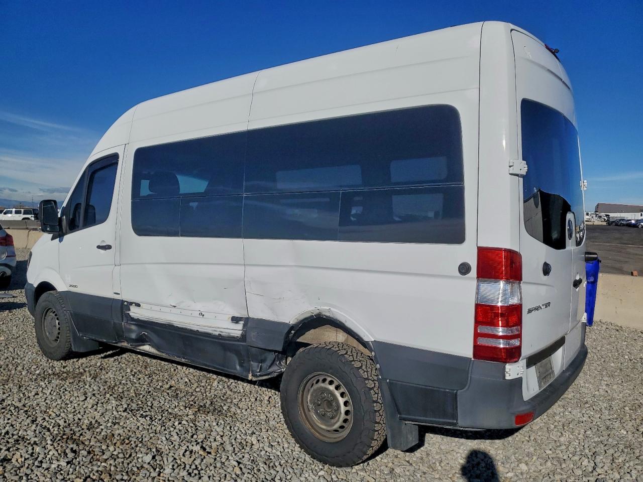 MERCEDES-BENZ SPRINTER 2500