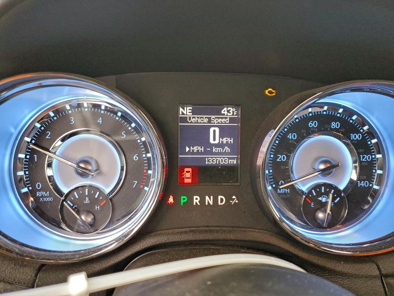 2011 CHRYSLER 300 #3304865559