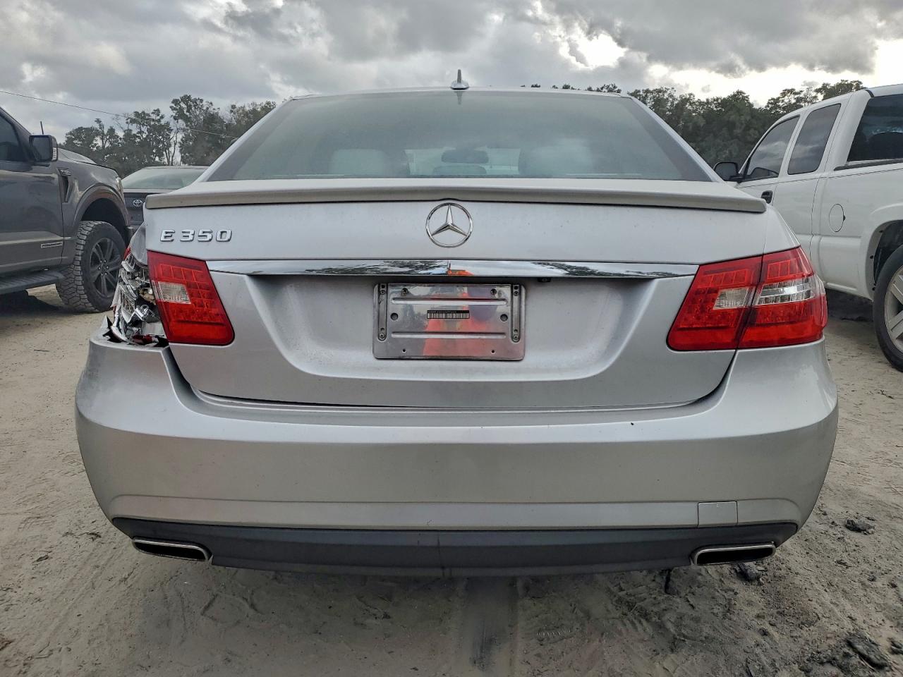 MERCEDES-BENZ E-CLASS 350