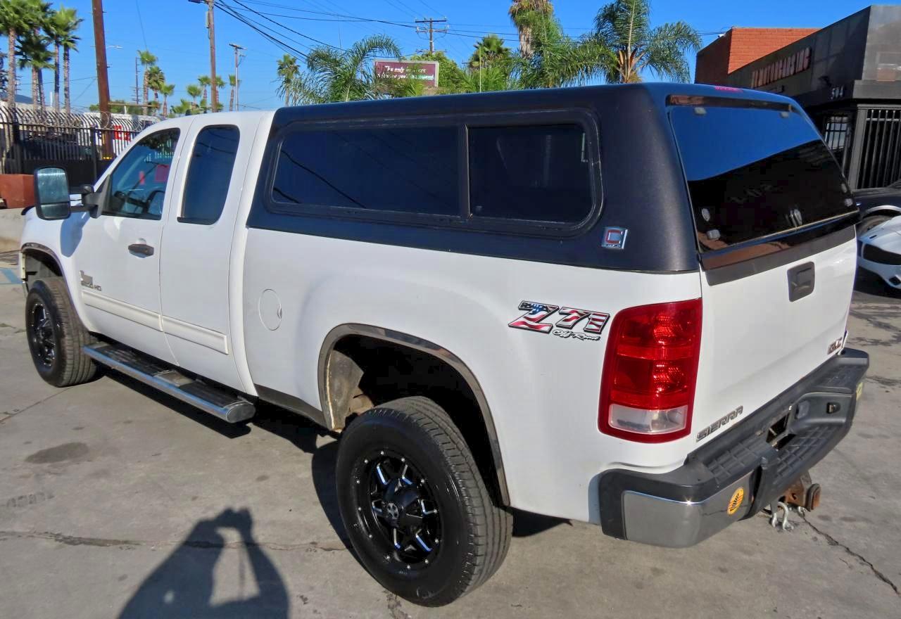 Lot #3310955847 2011 GMC SIERRA K25