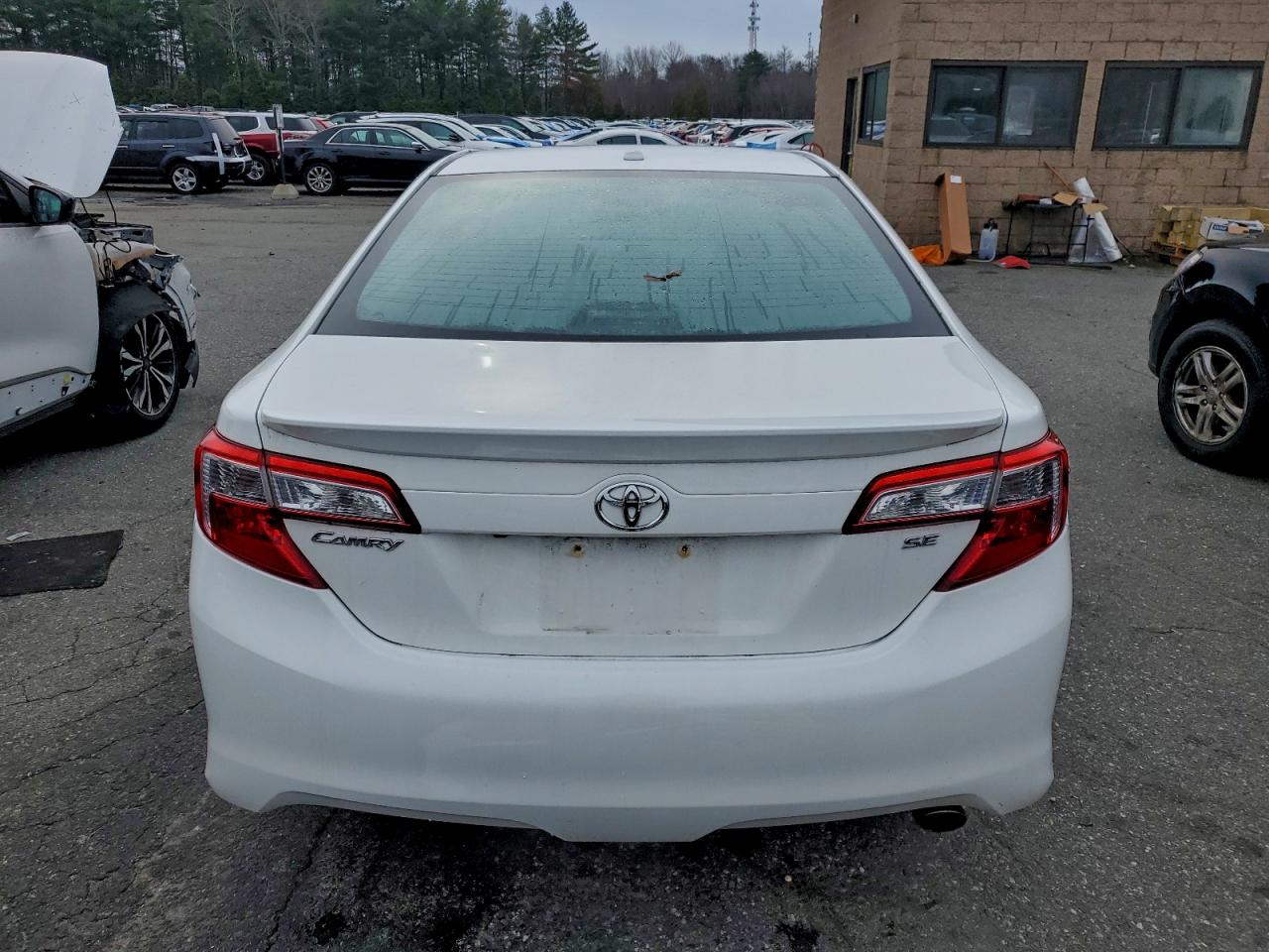 TOYOTA CAMRY L