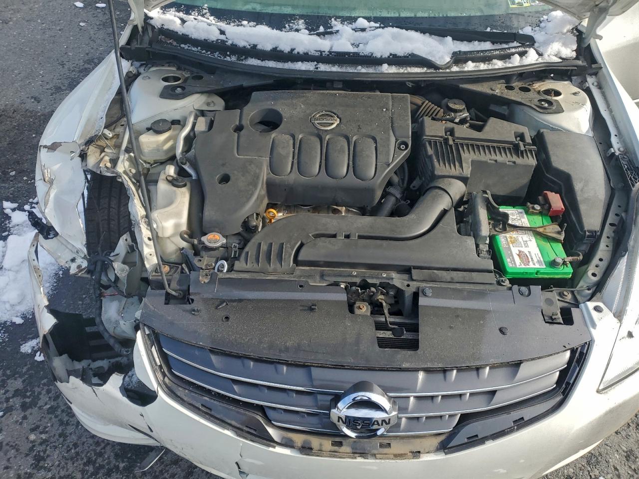NISSAN ALTIMA BASE