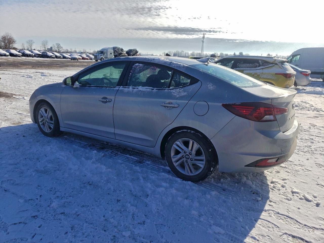 HYUNDAI ELANTRA SEL