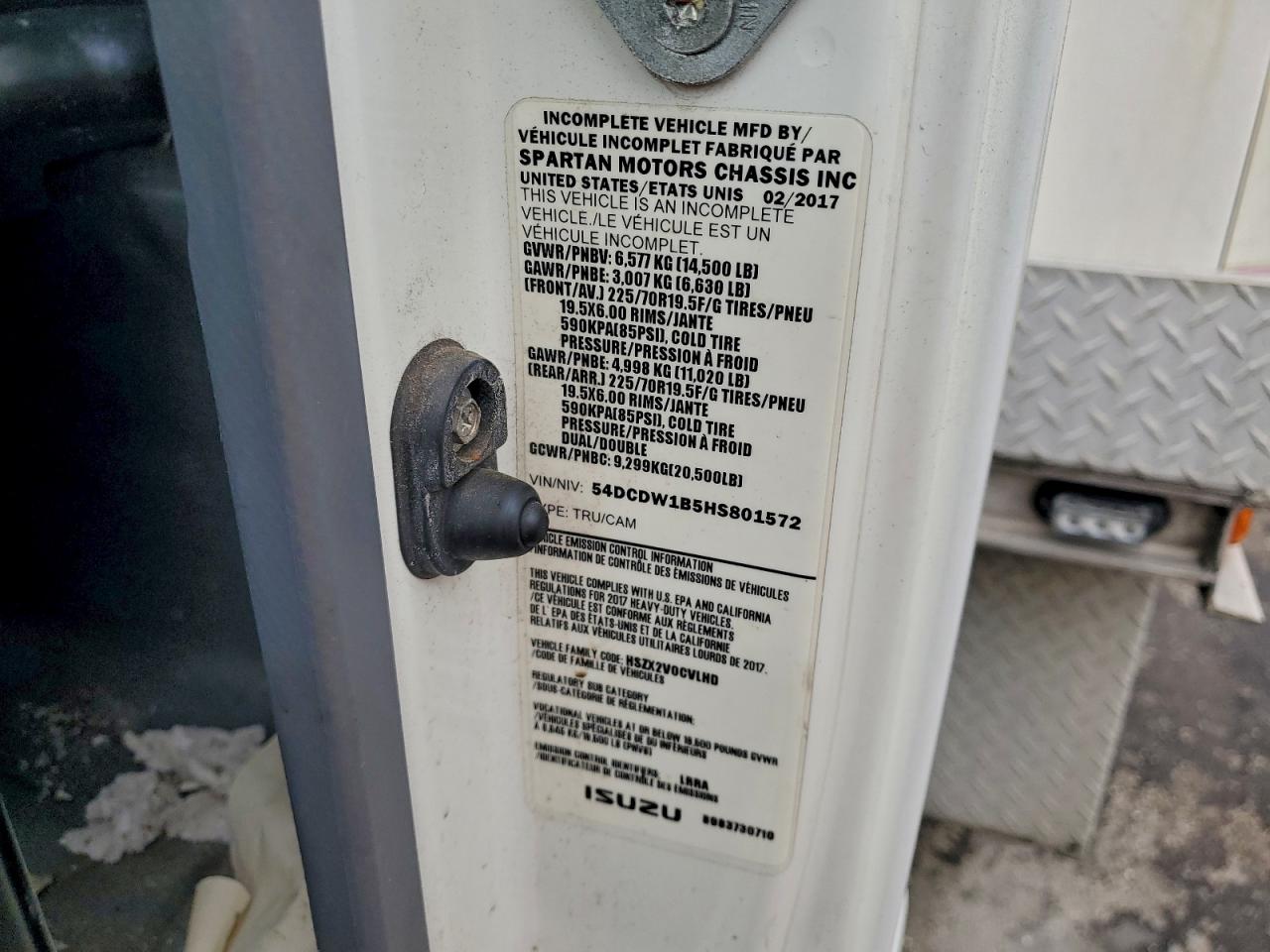 Lot #3311557247 2017 CHEVROLET 4500