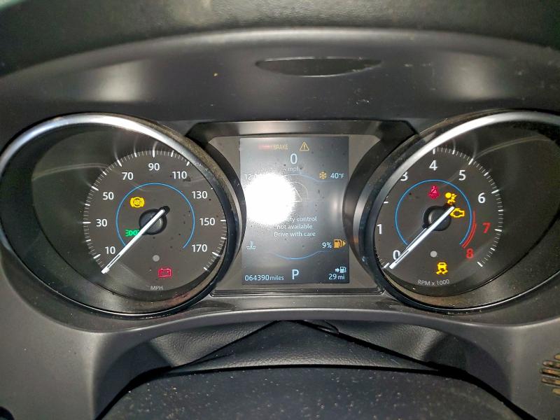 2018 JAGUAR F-PACE PRE #3319890153