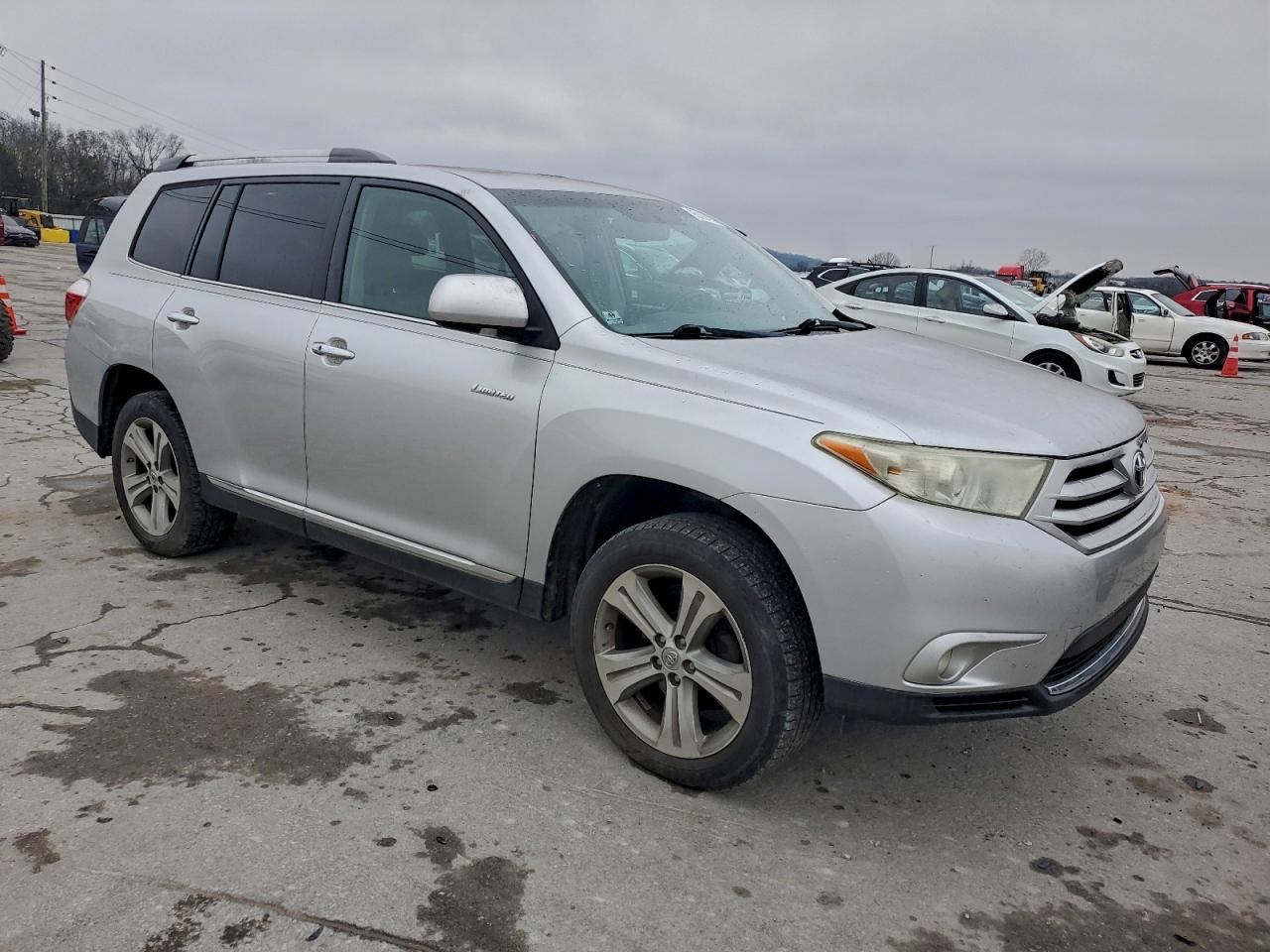 TOYOTA HIGHLANDER LIMITED