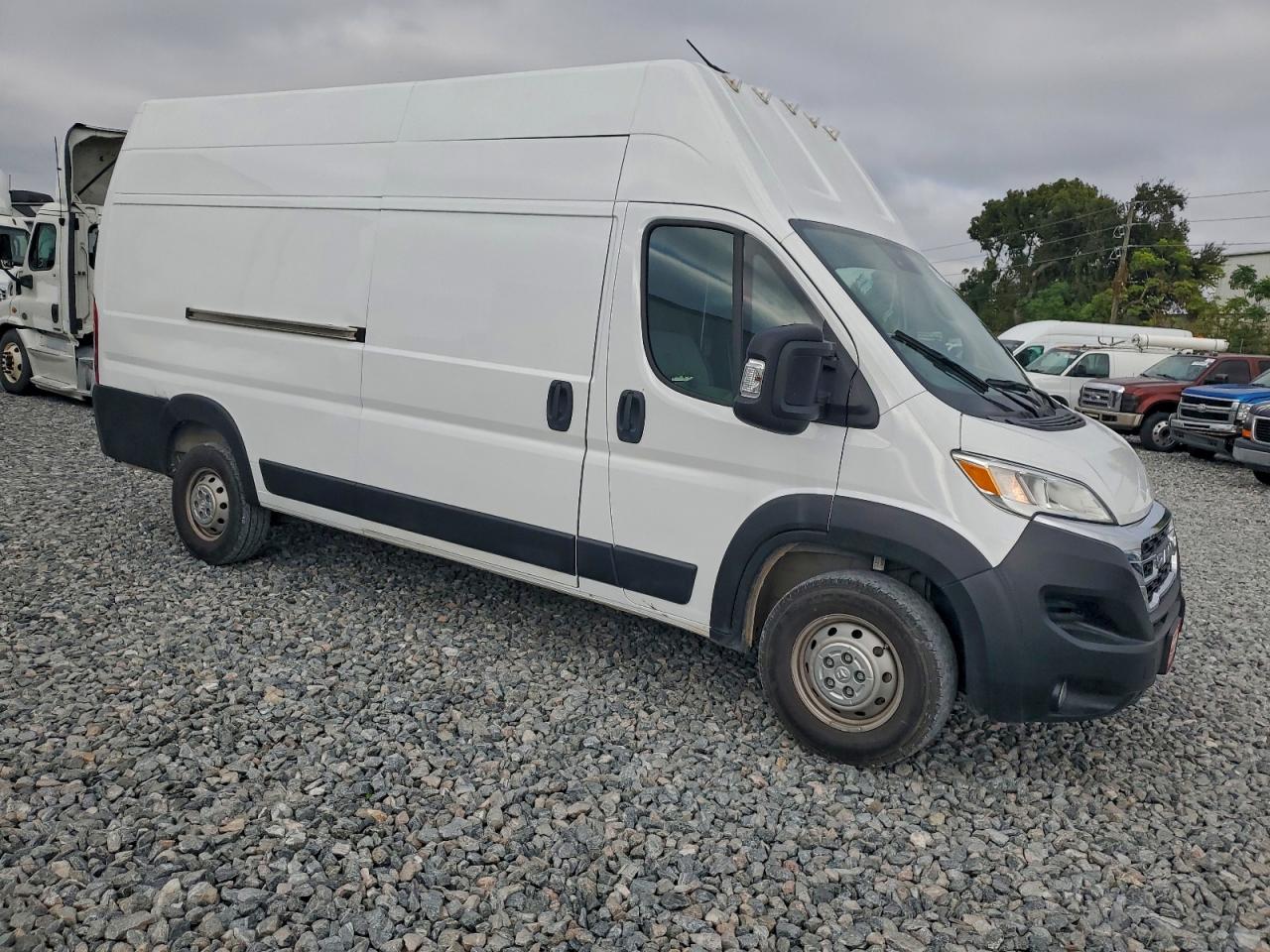 RAM PROMASTER 3500 SUPER HIGH