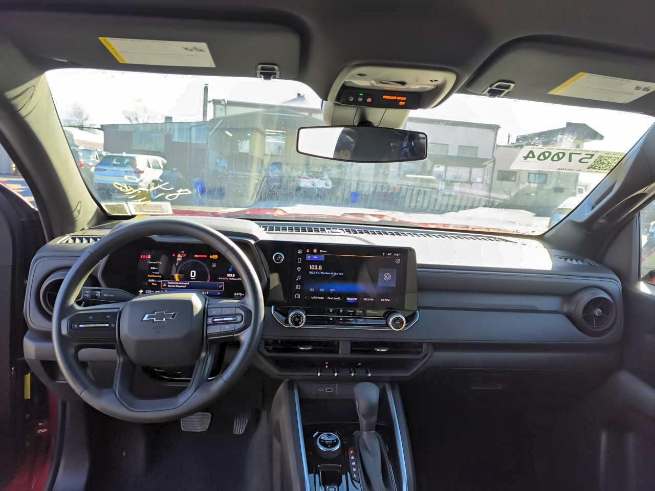 Lot #3302846910 2024 CHEVROLET COLORADO T