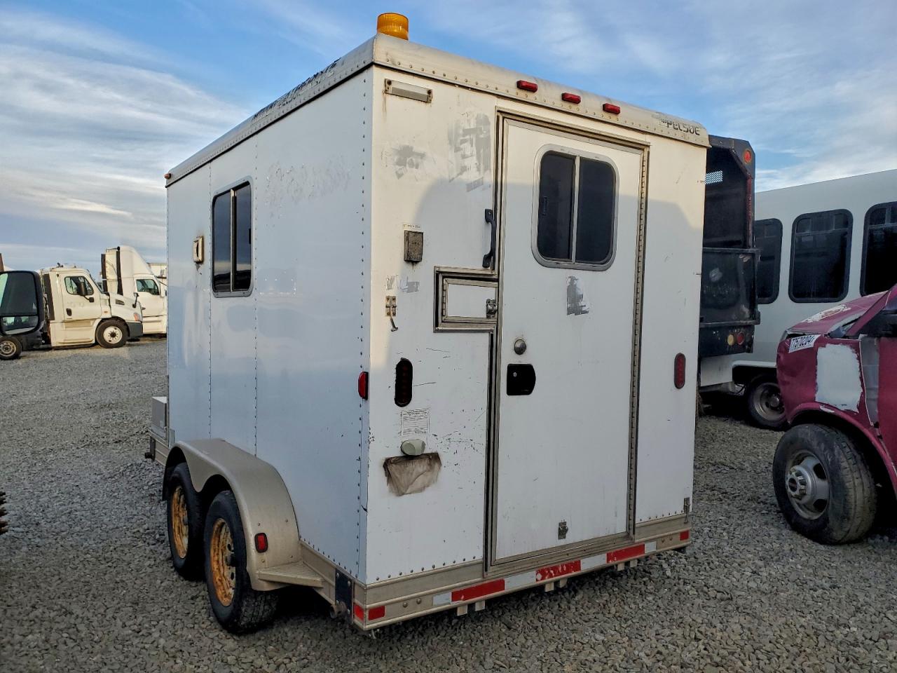 Lot #3317743071 2007 FEATHERLITE UNKNOWN