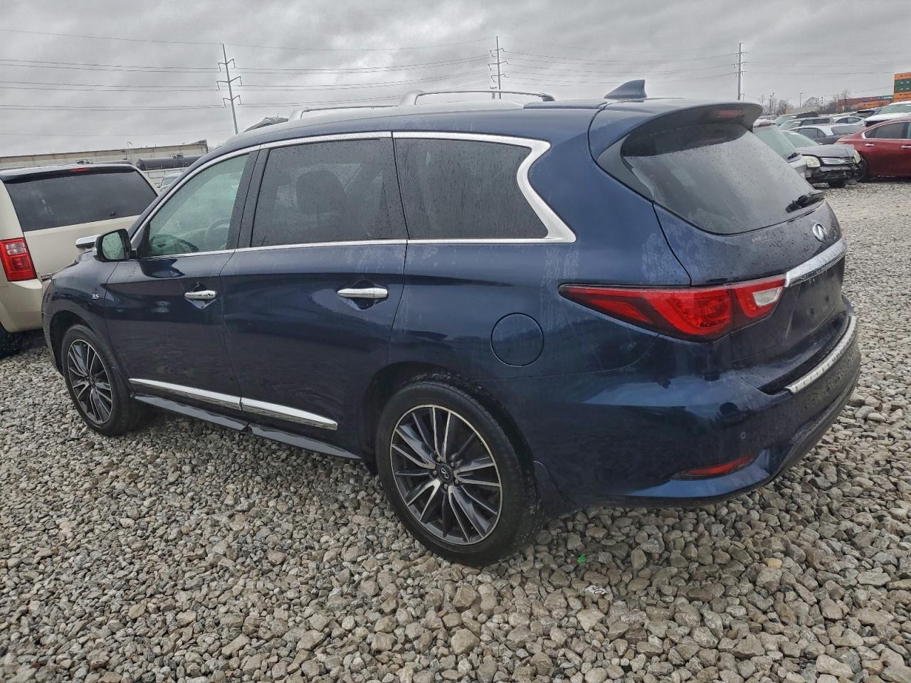 INFINITI QX60
