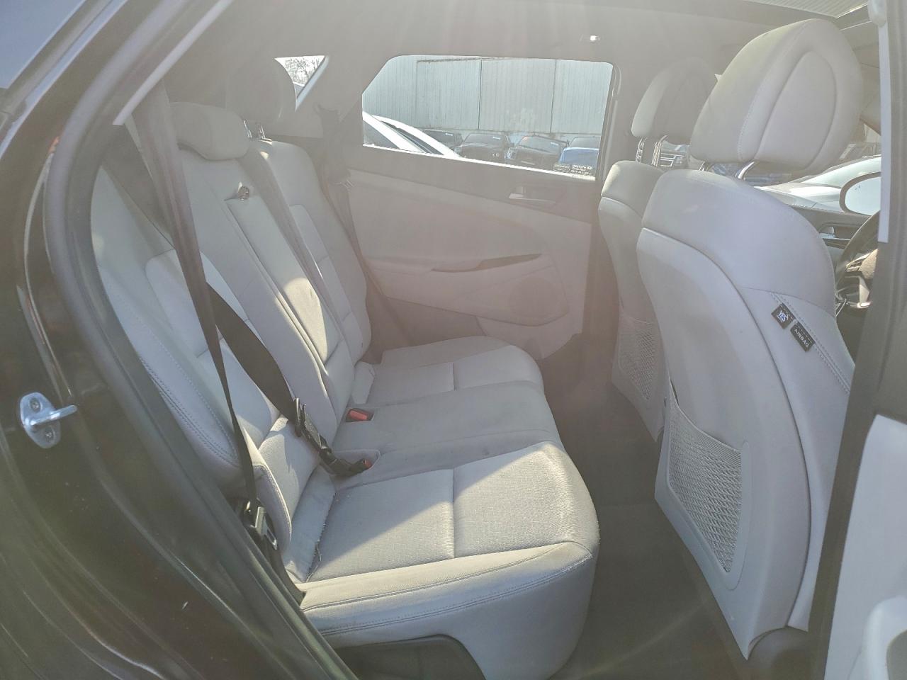 HYUNDAI TUCSON VALUE