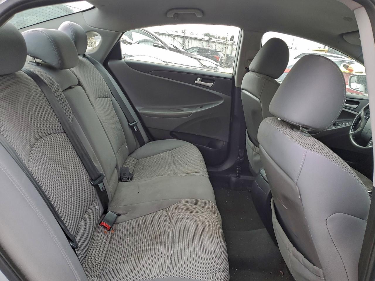 Lot #3311703230 2014 HYUNDAI SONATA GLS