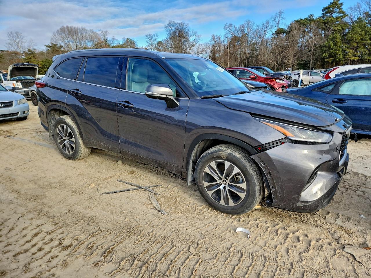 TOYOTA HIGHLANDER XLE